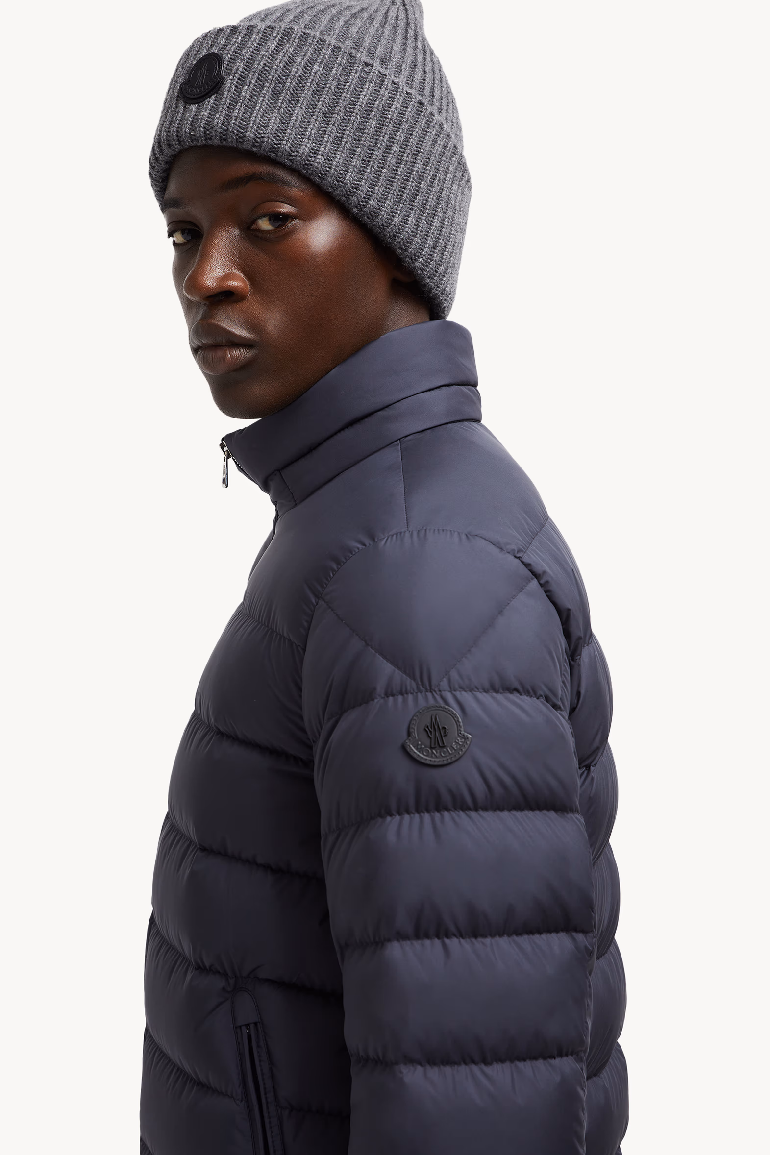 Doudoune courte à capuche Arneb Hommes Bleu marine Moncler 4